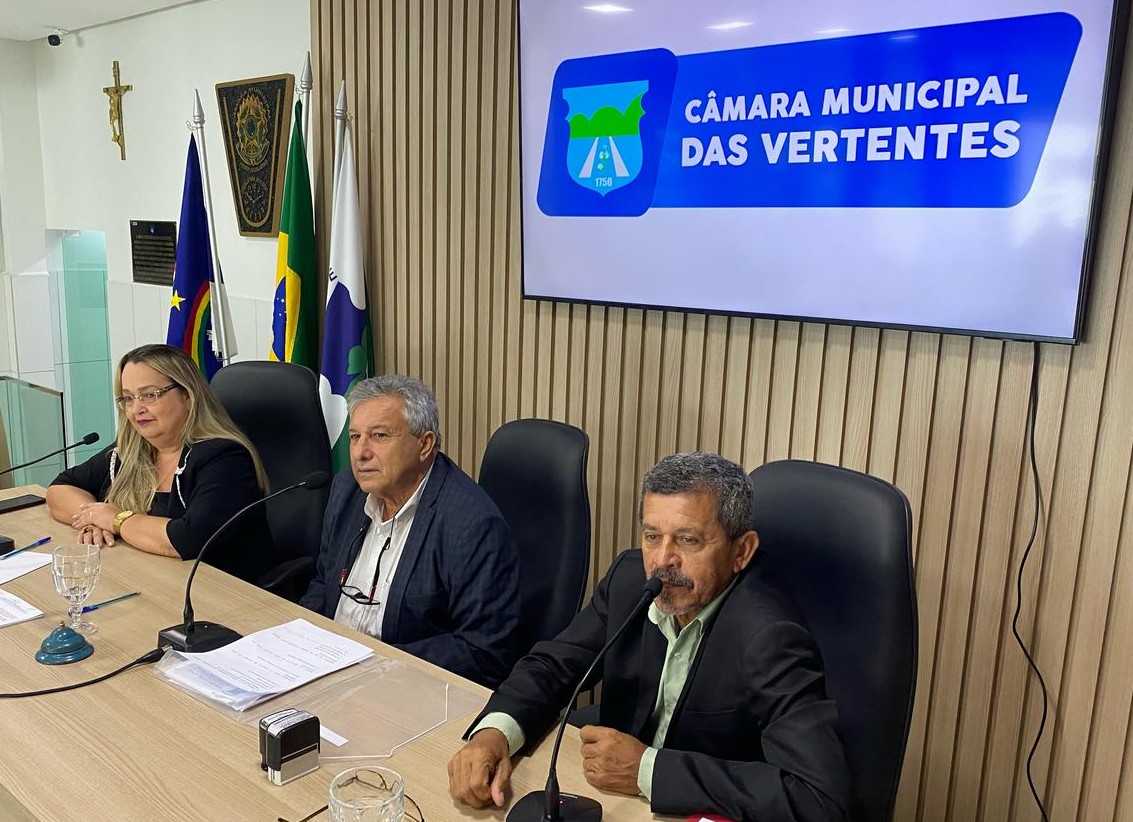 Em primeira votação, piso salarial dos profissionais do magistério é aprovado nesta quarta (19)